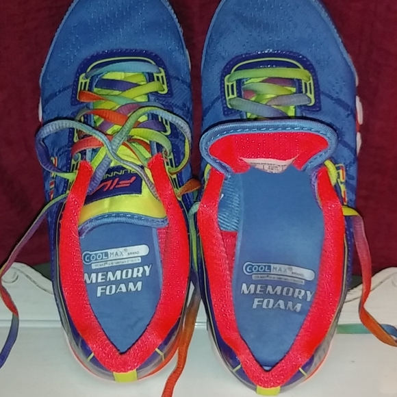 Fila NEON Rainbow Memory Foam Turbo Fuel Running Shoes EUC - Picture 8 of 8